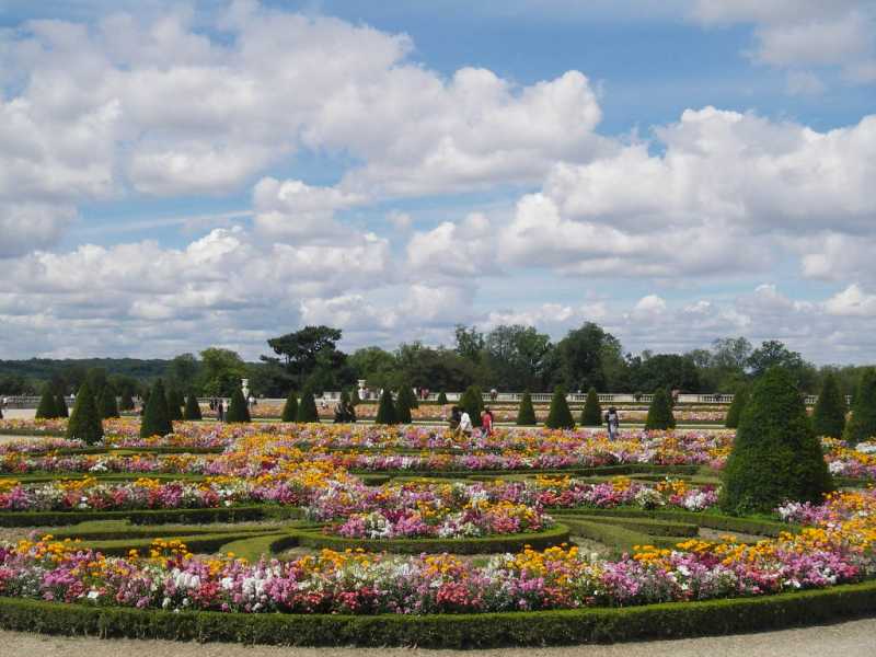 ヴェルサイユの宮殿と庭園(フランス)